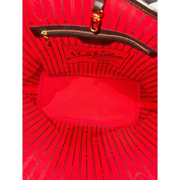 Louis Vuitton Damier Canvas Neverfull Pouch - Picture 2 of 6